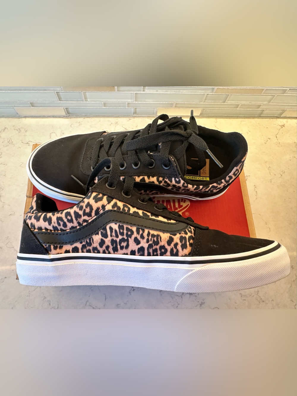 Vans Women's Size 8 Black & Leopard Print Low-Top Sneakers